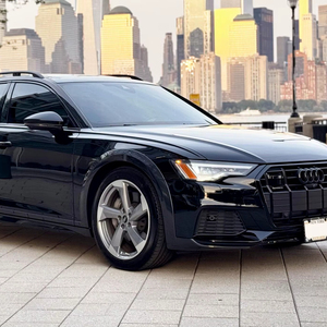 Audi A6 Allroad Quattro Premium Plus 2022 Usado en Buen Estado, Sin Accidentes, Volante a la Izquierda/Derecha - Product Image 1