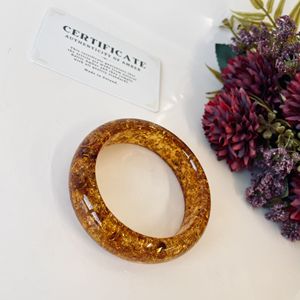 Bracelet jonc en ambre cognac doré, 60 mm, ambre baltique naturel ; Bracelet jonc en ambre couleur cognac naturel - Product Image 2