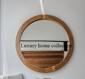 Cadre de miroir en bois de style antique magnifiquement détaillé pour une décoration murale intemporelle dans les chambres et les espaces élégants - Product Image 1