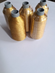 Mới Vàng Và Bạc <span class=keywords><strong>Polyester</strong></span> Nhuộm Kim Loại Máy Thêu Chủ Đề 150D Không Thấm Nước Sợi - Product Image 3