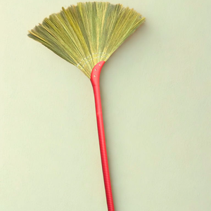 Balais de paille vietnamiens de qualité supérieure 40 pouces 41 pouces de longueur/ventilateur doux naturel (paille) balai traditionnel fabriqué à la main - Product Image 1