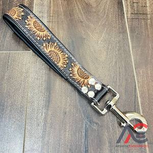 Personalized New Style Hand Tooled Genuine Leather Dog Leads Solid Sunflower Design Supports Decorative Pet Products for Unisex - Product Image 1
