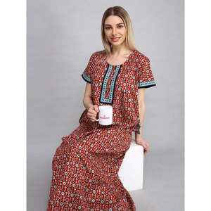 Robe de nuit décontractée en coton pour femme Evolve, longue chemise de nuit avec taille élastique en tissu doux pour les familles - Product Image 3