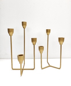 Bougeoir en bois et aluminium fait à la main, design moderne, finition peinte inspirée de Noël pour la décoration de la maison de mariage - Product Image 5
