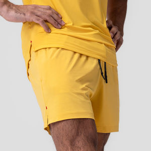 Nouveaux shorts de sport en polyester respirants et personnalisables de haute qualité pour hommes – Prix abordable, confort optimal - Product Image 4