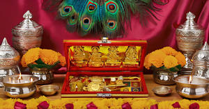 พระเครื่องโลหะศรีดานัลักมี คูเบอร์ บันดารี ยันตรา สำหรับพิธีกรรมดิวาลี ใช้สำหรับการประกอบพิธีกรรมทางจิตวิญญาณและเป็นของขวัญ - Product Image 6