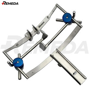 REMEDA Dingman Juego de mordaza bucal con 3 cuchillas Acabado mate La mejor calidad Dingman Retractor CE - Product Image 4