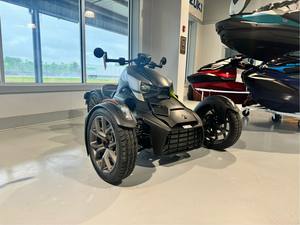 Moto trike inversé Ryker 600 ACE 2024-2025 assemblée en usine, prête à l'exportation mondiale - Product Image 5