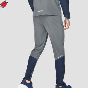 Chándal cortavientos para hombre de fabricación al por mayor, chándal de nailon para hombre con logotipo personalizado ligero de material de poliéster 100% - Product Image 5