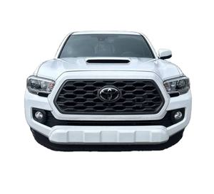 Toyota Tundra 2023 TRD Sport Doble Cabina FWD Automática con Llantas de Aleación, Asientos de Cuero, Navegación, Asientos con Calefacción y Arranque Remoto - Product Image 1