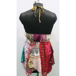 Blusa Boho Hippie Hecha a Mano con Parches de Sari Indio de Seda, con Cuello Halter y Tela de Satén, Estilo Retro - Product Image 2