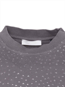 Camiseta de Algodón con Pedrería de Diseño Personalizado OEM ODM, Suave y Cómoda - Product Image 6