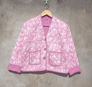 Chaqueta de algodón acolchada hecha a mano india de gran venta Jaipuri Vintage algodón Kantha chaqueta con estampado Floral Reversible - Product Image 1