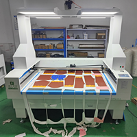Coupeur de tissu de sublimation de découpeuse de gravure de laser de patch en cuir fortement recommandé pour la production par lots