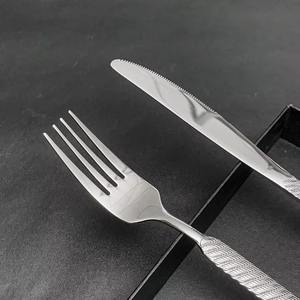 Juego de cubiertos de plata de nuevo diseño para fiesta Juego de cubiertos portátil de vajilla de acero inoxidable - Product Image 4