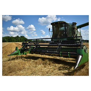 Moissonneuse-batteuse Smart Farming avec suivi de rendement intégré, prise en charge automatique et analyse des cultures en temps réel - Product Image 1