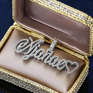 สร้อยคอทองคำขาว 10K ดีไซน์ทันสมัย รูปหัวใจ ประดับเพชรแท้ พร้อมจี้สลักชื่อและตัวอักษรตามสั่ง ไอเดียของขวัญสุดพิเศษ - Product Image 5