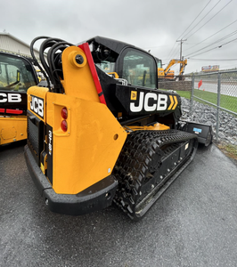 VENDO 2024 JCB 3TS-8T USADO - Product Image 2