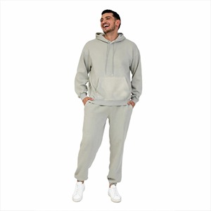 Conjunto de sudadera con capucha y pantalones cortos para hombre con logotipo personalizado Traje de chándal para hombre Joggers para hombre Suites Conjunto de chándal personalizado de 2 piezas Pantalones de chándal - Product Image 5