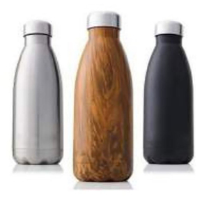 Botella de cola de pared de color inoxidable Premium generalmente una opción más sostenible para llevar bebidas - Product Image 1