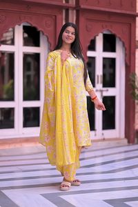 Latest Maruti Fashion Women's Traditional Style Cambric Cotton Digital Print Floral 3 Piece Regular Fit Kurti Pant Dupatta Pure - Product Image 2