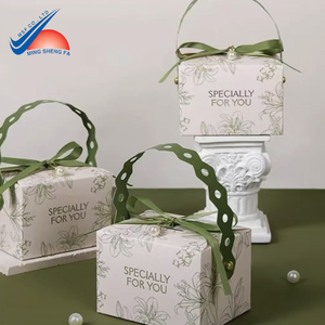 Caja de Papel Plegable de Vietnam para Ropa - Cartón Resistente, Tamaño Personalizado - Apta para Camisetas, Sudaderas, Ropa Interior y Comercio Minorista de Moda - Product Image 1