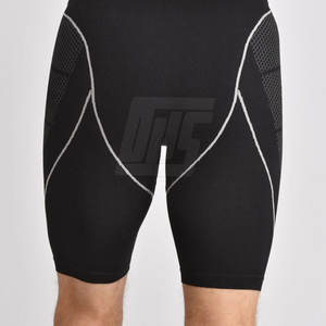 กางเกงขาสั้นรัดรูปสำหรับผู้ชาย ผ้าระบายความชื้น เหมาะสำหรับออกกำลังกายและวิ่ง - Product Image 4