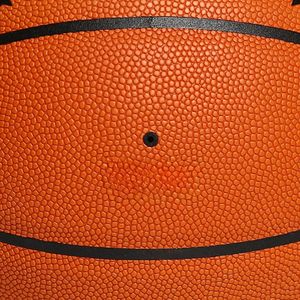 Basketball d'entraînement en PU intérieur et extérieur avec poignée évacuant l'humidité pour la pratique des jeunes, les allumettes scolaires et les jeux récréatifs - Product Image 6