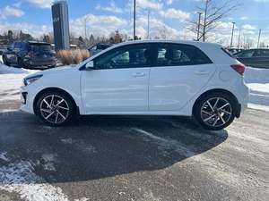 Jantes en alliage R16 noires d'occasion pour Rio5 S Wagon 2024, conduite à gauche, toit ouvrant, démarrage à distance, sièges en cuir, pack premium - Product Image 3