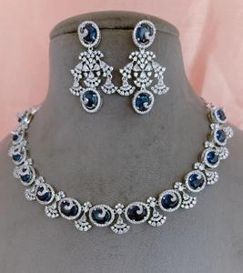 Collier de diamants CZ Zircon à la mode avec boucles d'oreilles ensemble de bijoux aspect diamant américain pour cadeau de mariage fête élégante pour les femmes - Product Image 2