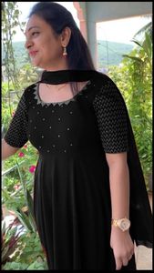 Vestido largo con combinación de colores para hombre y mujer, traje con estampado de Kurti, traje de Anarkali Kurti, hecho a mano, compra del fabricante Gujarat - Product Image 2