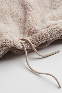 เสื้อฮู้ดถักไหมพรมผู้หญิงคุณภาพดีที่สุดประจำปี 2026 สำหรับฤดูใบไม้ร่วง ดีไซน์แบบสบายๆ ปักลายด้านหน้า อุ่นสบาย เป็นมิตรกับสิ่งแวดล้อม สีสันตามสั่ง ราคาประหยัด - Product Image 3