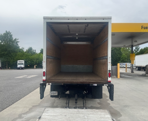 Camión de Caja Ligera N.P.R Usado en Excelentes Condiciones, Año 2019, en Venta - Product Image 4