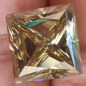 เพชรโมอิสทรงสี่เหลี่ยมรูปดาวตัดสีเหลืองอ่อนสำหรับเจ้าหญิง - Product Image 5