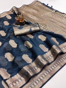 Hermoso Sari de seda Banarasi de organza suave con colores únicos para la colección de fiesta tradicional - Product Image 6