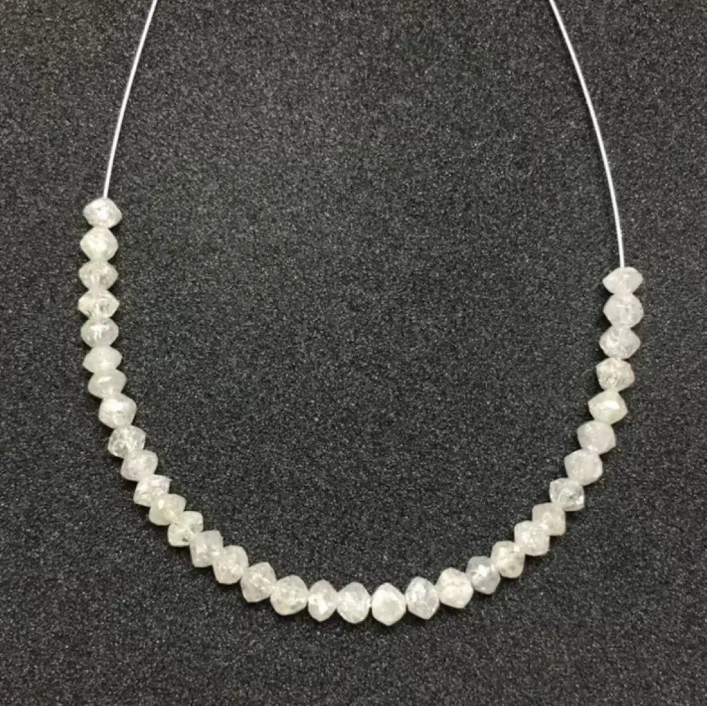 3 mm Größe natürliche weiße Farbe facettierte Diamant perlen Strang, Diamant perlen Halskette Fancy Shape Diamant perlen für die Schmuck herstellung