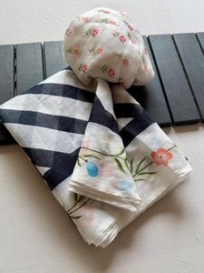 ชุดส่าหรีลายดอกไม้ผ้าลินินพิมพ์ลายดอกโลเฮอริยาพร้อมสำหรับงานแต่งงาน - Product Image 2