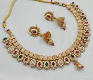 JOYERÍA DE COBRE TRADICIONAL Y DE MODA INDIA CONJUNTO DE JOYERÍA DE BODA NOVIA PARA MUJER CONJUNTO DE PENDIENTES Y COLLAR - Product Image 1