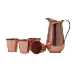 Jarra de cobre martillada moderna con juego de vaso Tapa con bisagras duradera Apta para lavavajillas y microondas para uso doméstico en la cocina - Product Image 1
