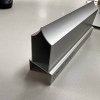 Profils d'extrusion en aluminium Série 6000, profil en T, marque Shalumi, Phu Tho, Vietnam, pliage, soudage, découpe, produit le plus vendu
