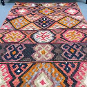 พรมวินเทจตุรกีขนาด 2.7x11.3 ฟุต, พรมลายทาง, พรมลายสัตว์สีแดง - Product Image 3