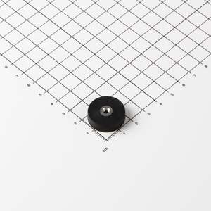 Sistema magnetico gommato Ø22x6mm con filettatura interna - Product Image 1