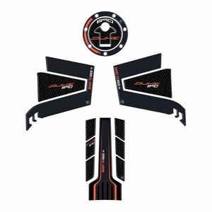 Kit Adesivi in Resina 3D Protezioni Serbatoio per Moto KTM 890 Duke Compatibili con Tank Cover - Product Image 1