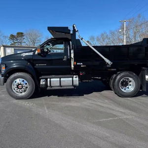 Ford F-750 Super Duty Diesel Turbo Manuel Cuir Métal Foncé R17 Occasion 2023 à Vendre - Product Image 1