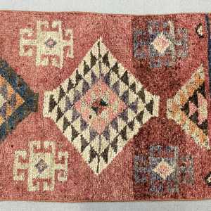 Vintage Turkish Rug, 2.5x3.5 ft Rug, <b>Red</b> Floral <b>Wool</b> Rug - Product Image 3