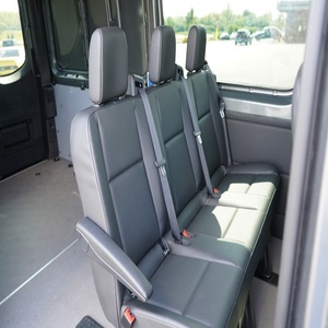Alerte Offre Exceptionnelle! Mercedes-Benz Sprinter 2500 4x4 Turbodiesel V6 4WD 2019 Super Propre, Intérieur Configurables, Fourgon de Luxe - Product Image 5