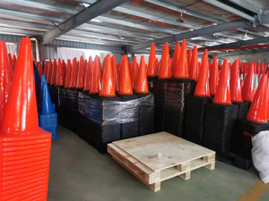 <b>Rubber</b> Anti-Collision Traffic Cone with Reflective <b>Strip</b> 30-90cm Height for Highway Safety B2B Custom Solutions - Product Image 6