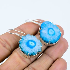 Pendientes Colgantes Redondos Hechos a Mano con Cuarzo Solar Azul, Pendientes de Gota con Forma de Flor al por Mayor - Product Image 2