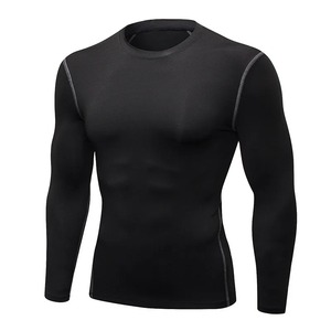 Chemises de gymnastique à manches courtes de haute qualité Logo imprimé par sublimation Rash Guard Premium Slim Fit respirant Jogging Wear - Product Image 3