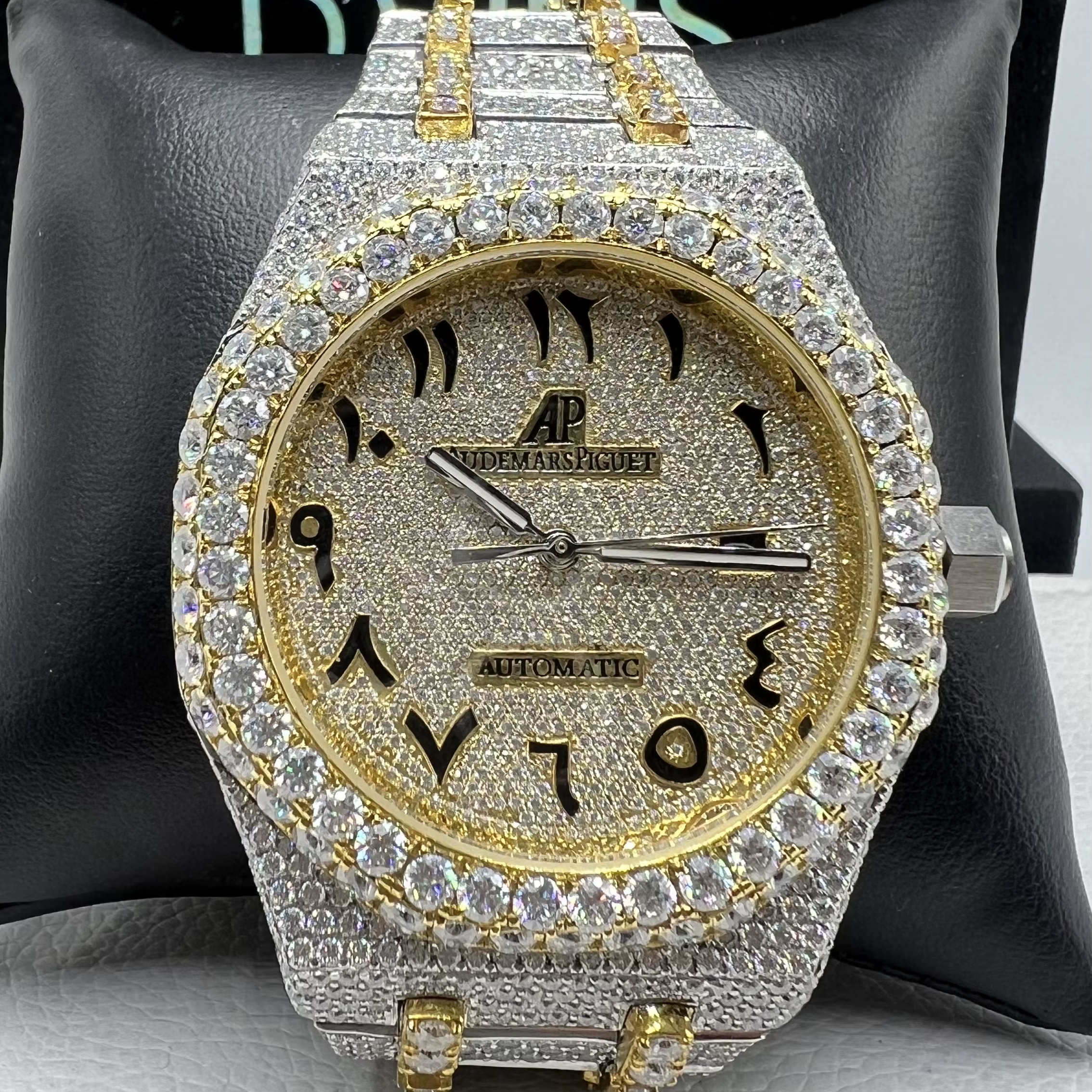 Best Selling Luxury Diamond Watches Iced Out VVS Moissanite